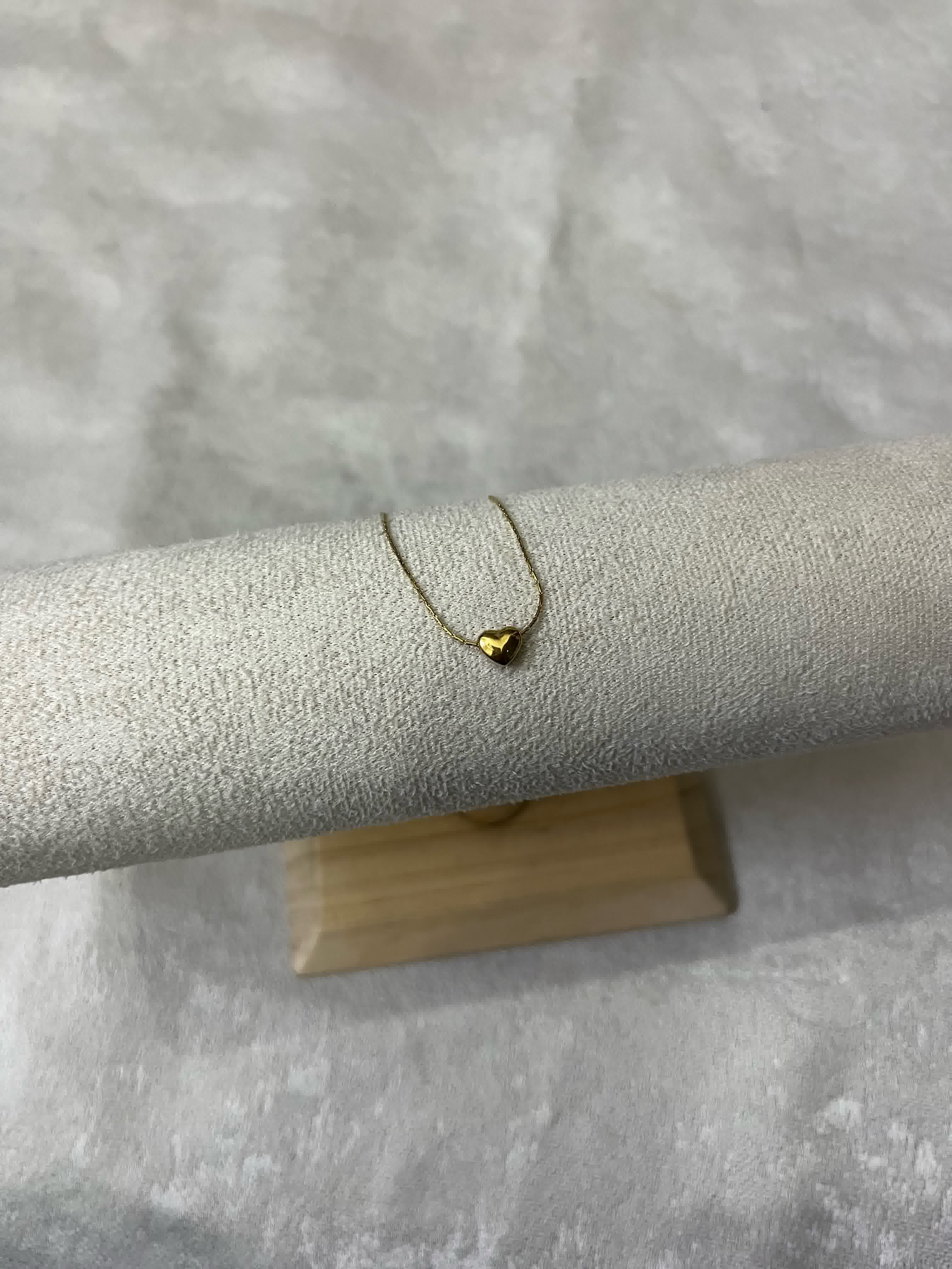 Minimal Heart Golden