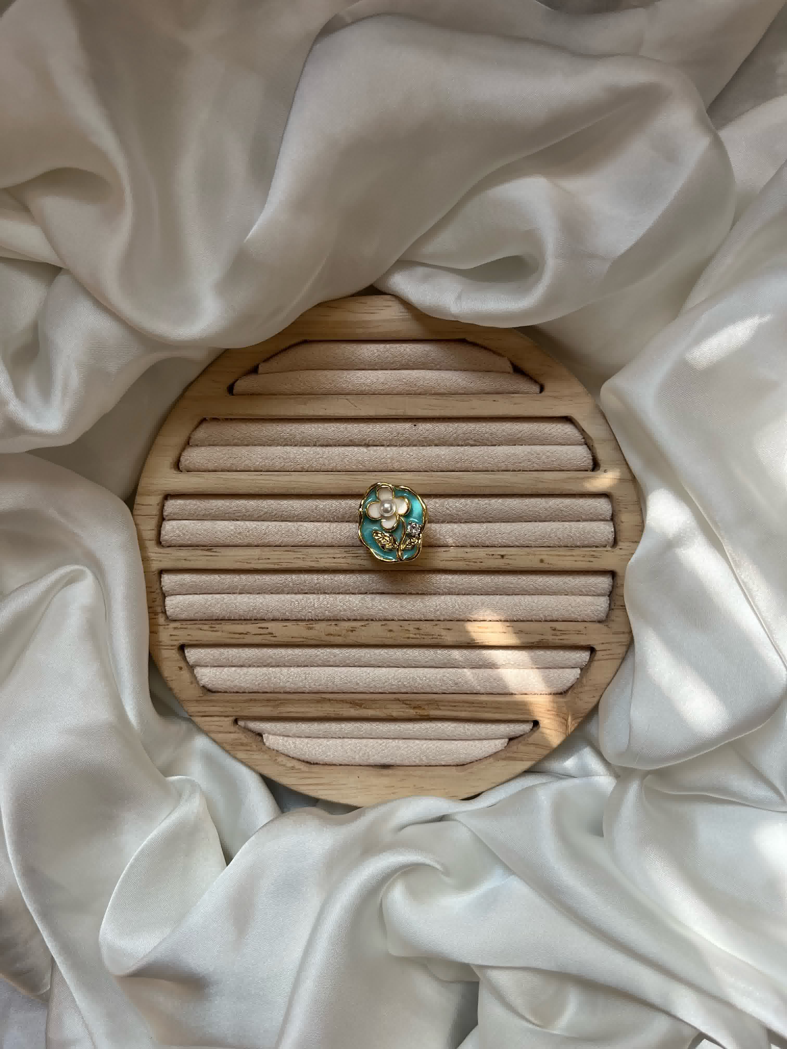 White Flower Ring