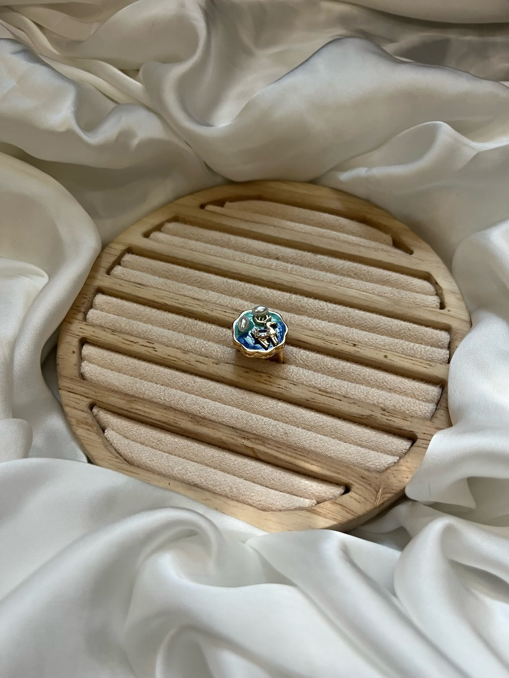 Reindeer Ring