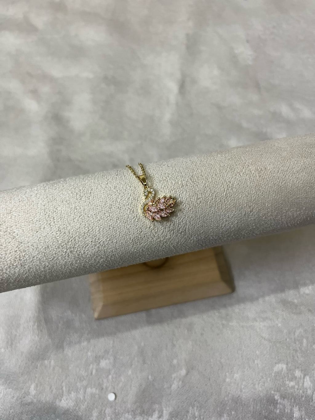 Swan Zircon Pink Gold