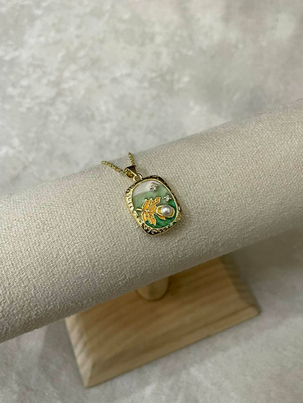 Leaf Pendant