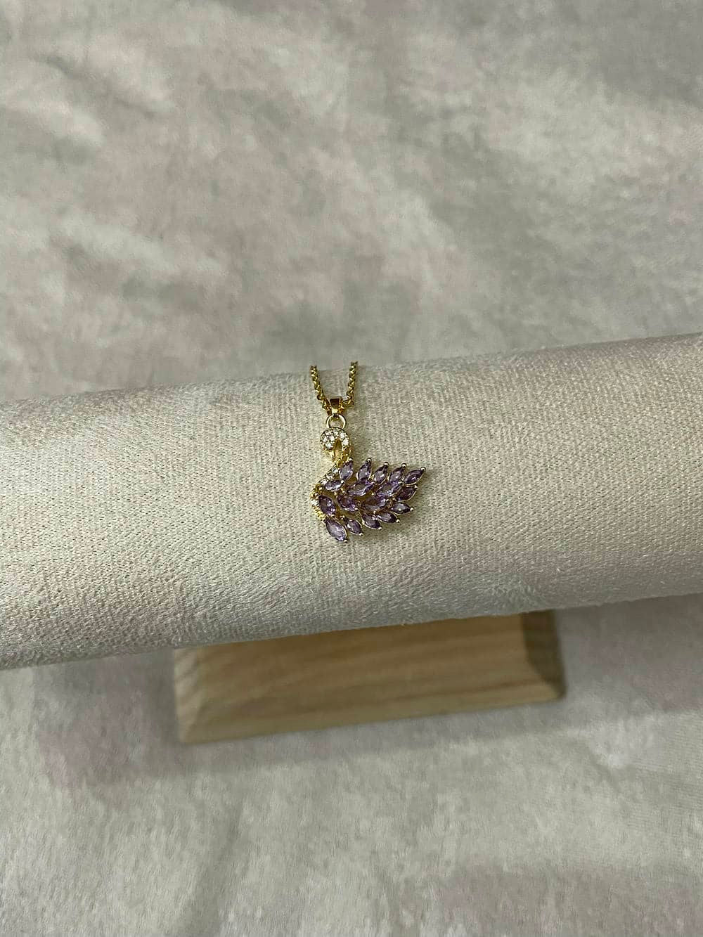 Swan Zircon Purple